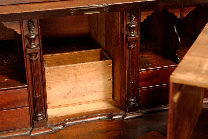 Desk and Bookcase Slider Image 12